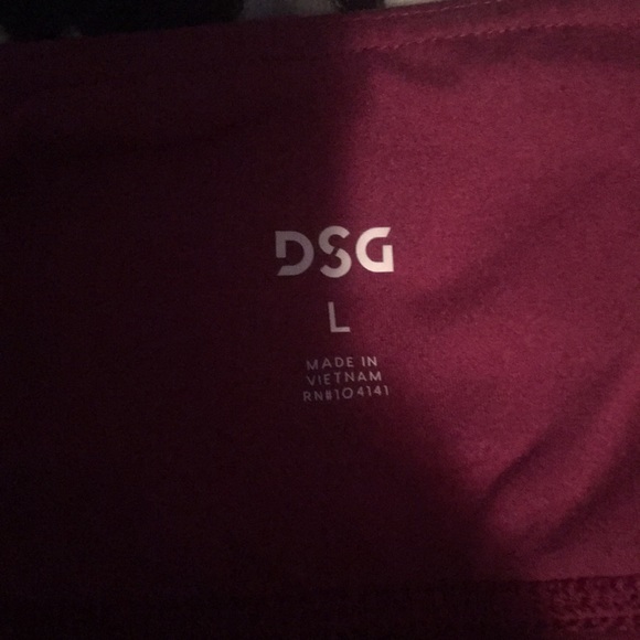 Workout capris - Picture 6 of 6